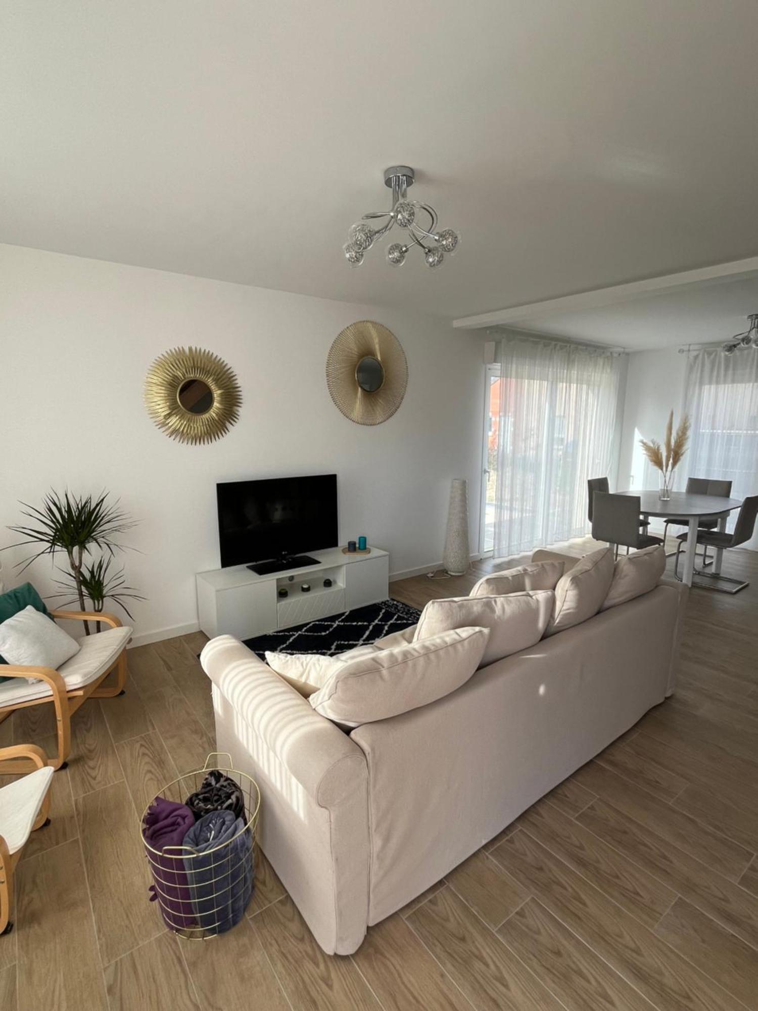 Superbe Maison Avec Jardin Bezannes Buitenkant foto
